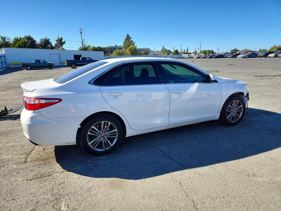 Продаж на аукціоні авто 2017 Toyota Camry, vin: 4T1BF1FK2HU401426, номер лоту: 62305296