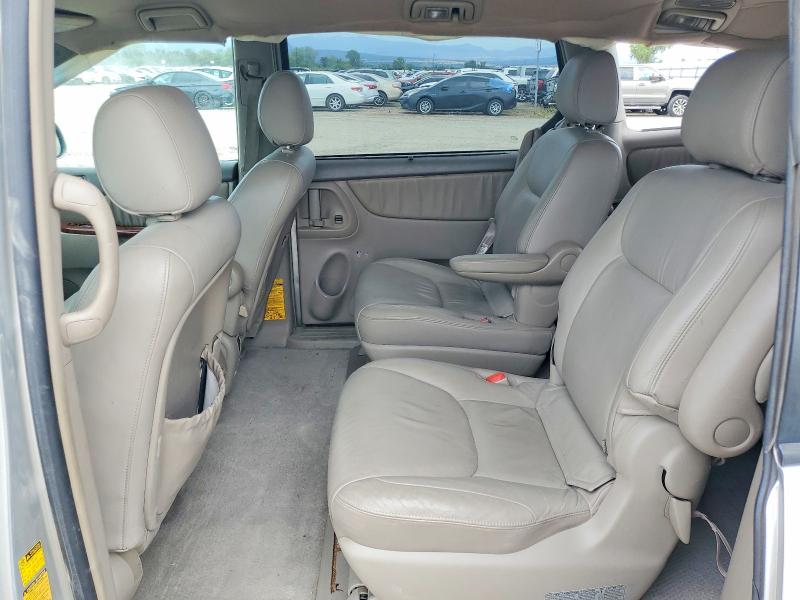 2004 Toyota Sienna მანქანა იყიდება აუქციონზე, vin: 5TDZA22CX4S068042, აუქციონის ნომერი: 61800306