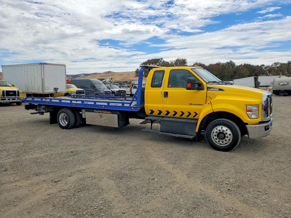 61434476 :رقم المزاد ، 1FDWX6DC1KDF02357 vin ، 2019 Ford F650 مزاد بيع