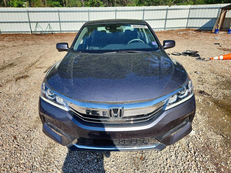 2016 Honda Accord მანქანა იყიდება აუქციონზე, vin: 1HGCR3F09GA035752, აუქციონის ნომერი: 60354826