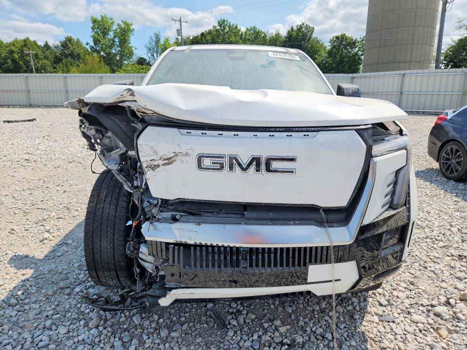 Продаж на аукціоні авто 2025 Gmc Sierra, vin: 1GT10MED7SU413259, номер лоту: 62410106