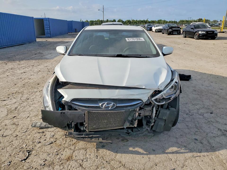 61791996 :رقم المزاد ، KMHCT4AE0GU974176 vin ، 2016 Hyundai Accent مزاد بيع