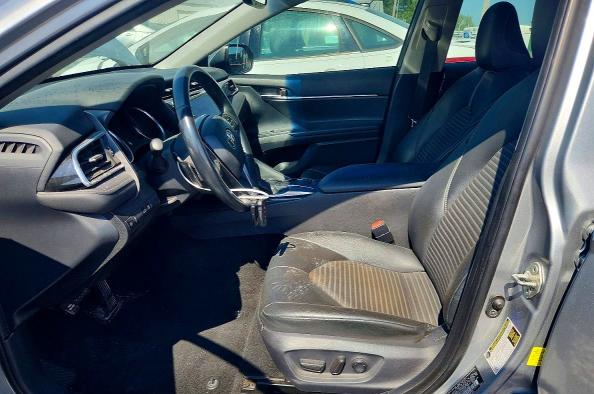 Продажа на аукционе авто 2018 Toyota Camry, vin: 4T1B11HK9JU537926, номер лота: 61020276