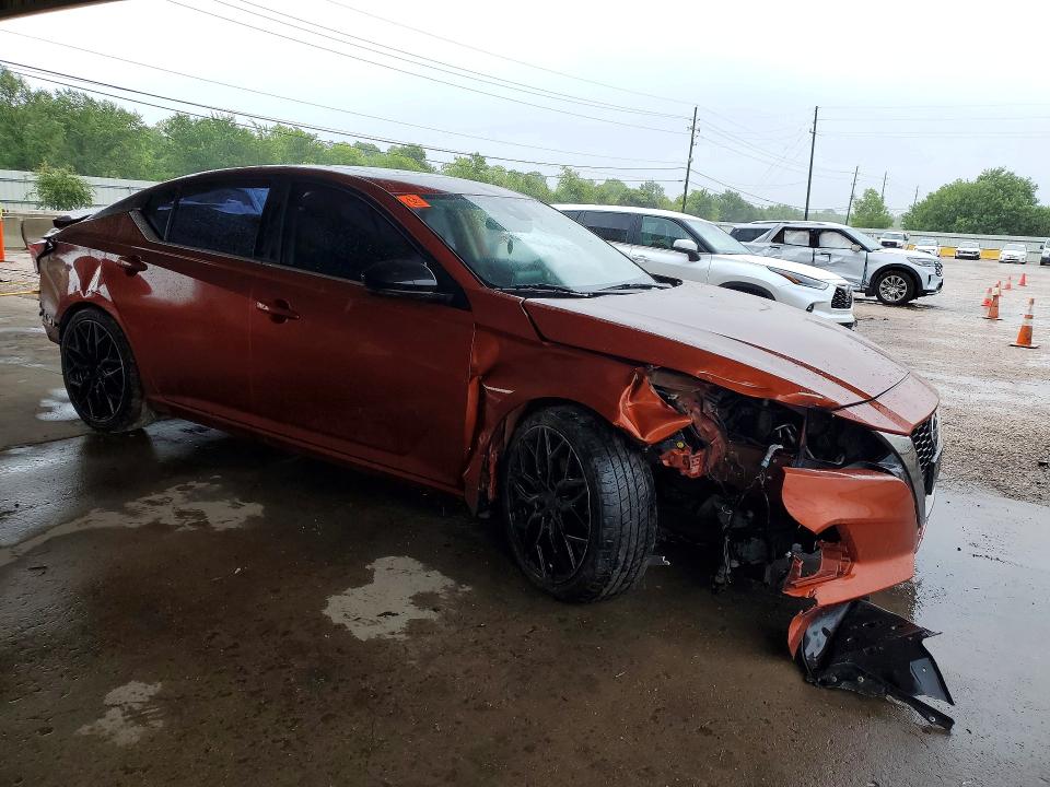 Продажа на аукционе авто 2021 Nissan Altima, vin: 1N4BL4CVXMN301985, номер лота: 59900266
