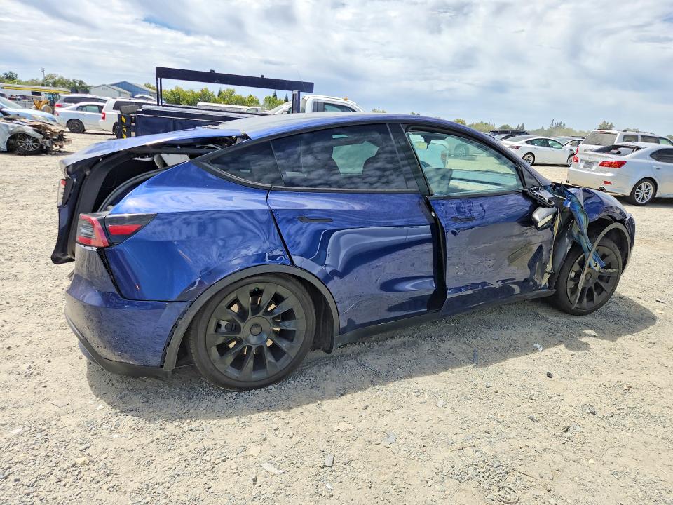 Продажа на аукционе авто 2023 Tesla Model Y, vin: 7SAYGDEE8PF900461, номер лота: 60616396