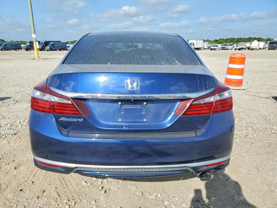 62820976 :رقم المزاد ، 1HGCR2F37HA106906 vin ، 2017 Honda Accord مزاد بيع