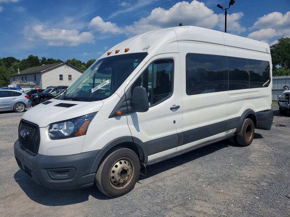 60611666 :رقم المزاد ، 1FDVU4X83NKA32753 vin ، 2022 Ford Transit مزاد بيع