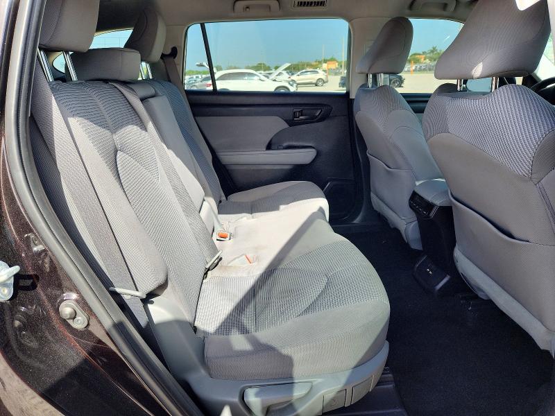 Продажа на аукционе авто 2021 Toyota Highlander, vin: 5TDZZRAH8MS054154, номер лота: 60983786