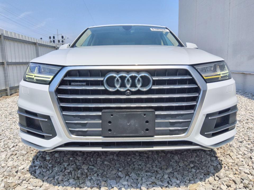 61082936 :رقم المزاد ، WA1LHAF71KD026709 vin ، 2019 Audi Q7 مزاد بيع