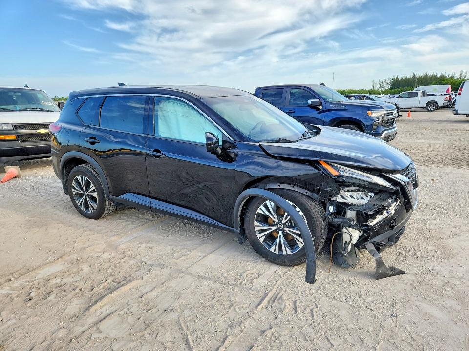 Продаж на аукціоні авто 2021 Nissan Rogue, vin: 5N1AT3BA2MC827016, номер лоту: 61545716