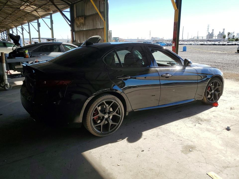 Aukcja sprzedaży 2021 Alfa Romeo Giulia, vin: ZARFAMBN5M7647584, numer aukcji: 59829506