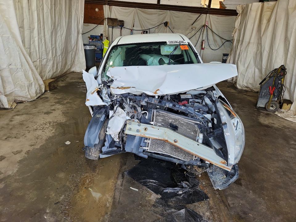 59596496 :رقم المزاد ، 3N1CN7AP0JL831945 vin ، 2018 Nissan Versa مزاد بيع