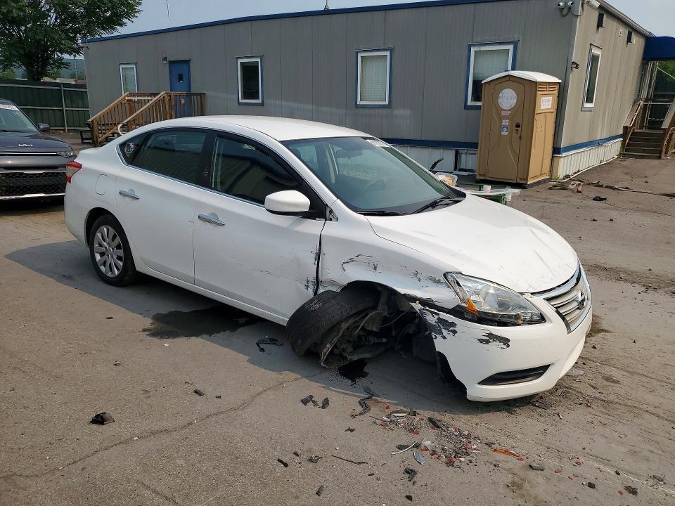 2015 Nissan Sentra მანქანა იყიდება აუქციონზე, vin: 3N1AB7AP7FY248024, აუქციონის ნომერი: 61150976