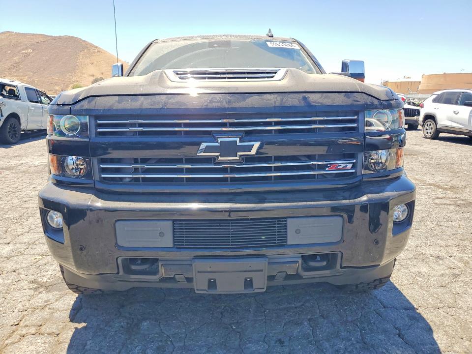 Продаж на аукціоні авто 2017 Chevrolet Silverado, vin: 1GC1KWEY8HF111176, номер лоту: 59853086