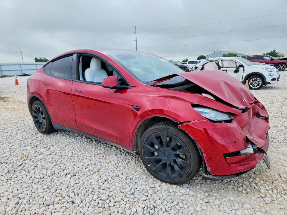 2022 Tesla Model Y მანქანა იყიდება აუქციონზე, vin: 7SAYGDEE2NF361350, აუქციონის ნომერი: 77248155