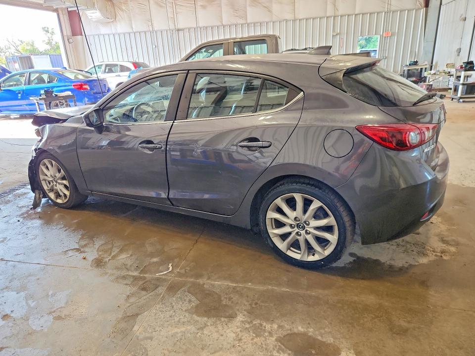 62062966 :رقم المزاد ، JM1BM1M34F1234992 vin ، 2015 Mazda 3 مزاد بيع