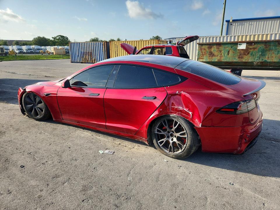 61793156 :رقم المزاد ، 5YJSA1E61SF548456 vin ، 2025 Tesla Model S مزاد بيع