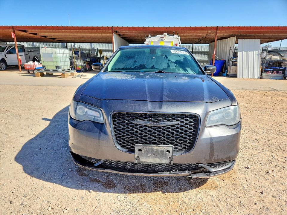 2020 Chrysler 300 მანქანა იყიდება აუქციონზე, vin: 2C3CCAAG1LH220533, აუქციონის ნომერი: 59306956