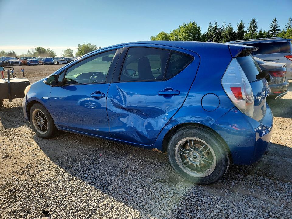 2013 Toyota Prius C მანქანა იყიდება აუქციონზე, vin: JTDKDTB36D1529202, აუქციონის ნომერი: 63126526