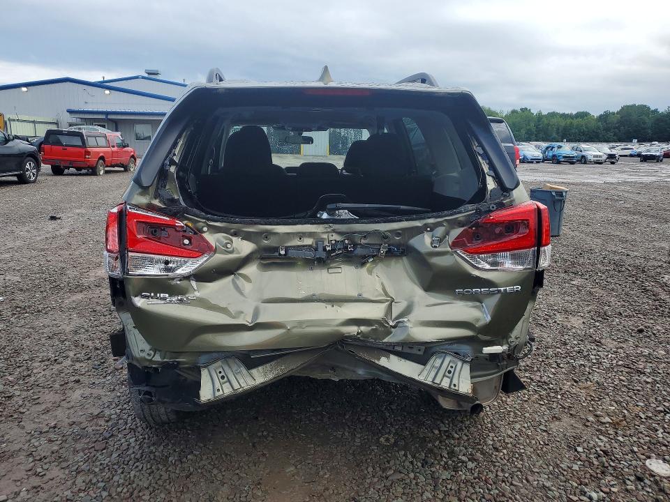 62672106 :رقم المزاد ، JF2SKADC3PH401259 vin ، 2023 Subaru Forester مزاد بيع