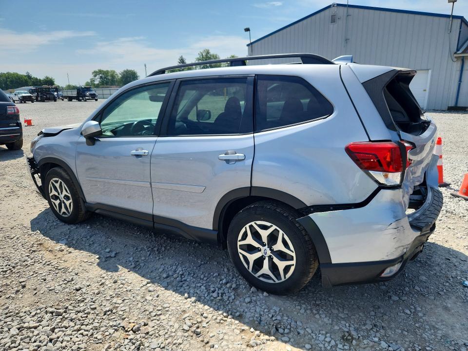 Продажа на аукционе авто 2020 Subaru Forester, vin: JF2SKAJCXLH493517, номер лота: 62220216