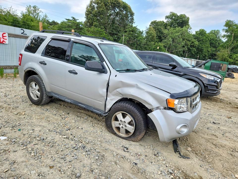 2012 Ford Escape მანქანა იყიდება აუქციონზე, vin: 1FMCU9DG9CKA97829, აუქციონის ნომერი: 61695416