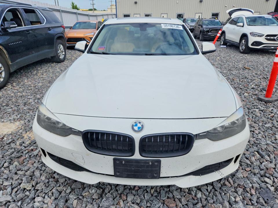 Продаж на аукціоні авто 2013 Bmw 320, vin: WBA3C3C54DF979793, номер лоту: 59190136