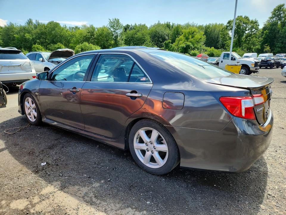 2014 Toyota Camry მანქანა იყიდება აუქციონზე, vin: 4T4BF1FK4ER338279, აუქციონის ნომერი: 63363276