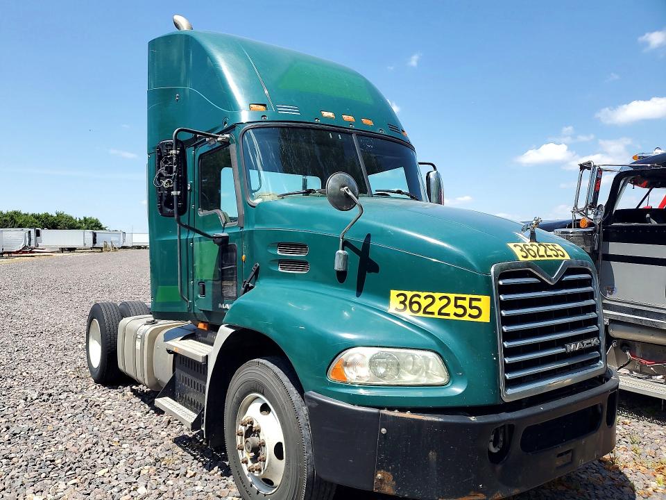 59225926 :رقم المزاد ، 1M1AW01X6HM009563 vin ، 2017 Mack 600 مزاد بيع