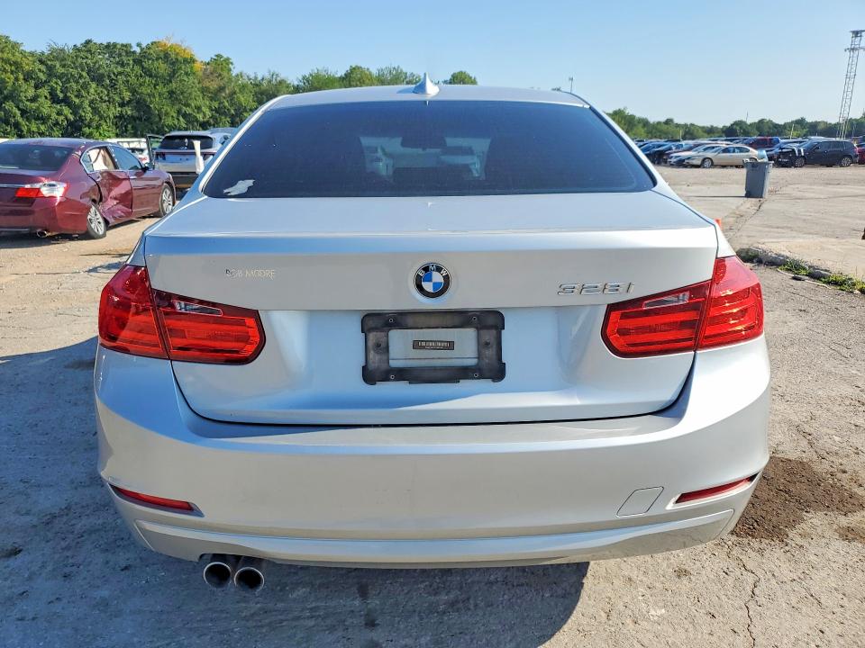Продажа на аукционе авто 2015 Bmw 328, vin: WBA3A5C52FF606384, номер лота: 60701416