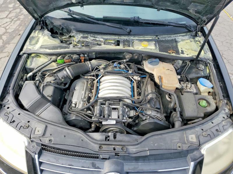 2002 Volkswagen Passat მანქანა იყიდება აუქციონზე, vin: WVWRH63B02P433313, აუქციონის ნომერი: 61878666
