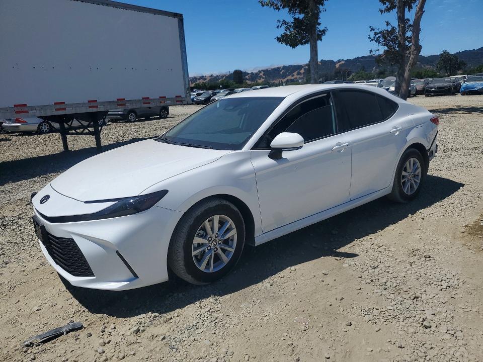 Продажа на аукционе авто 2026 Toyota Camry, vin: 4T1DAACK4TU729967, номер лота: 60084876