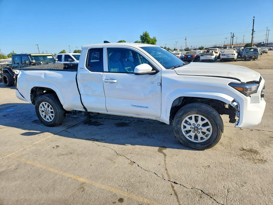 Продаж на аукціоні авто 2025 Toyota Tacoma, vin: 3TYJBAFN0ST017036, номер лоту: 60131226