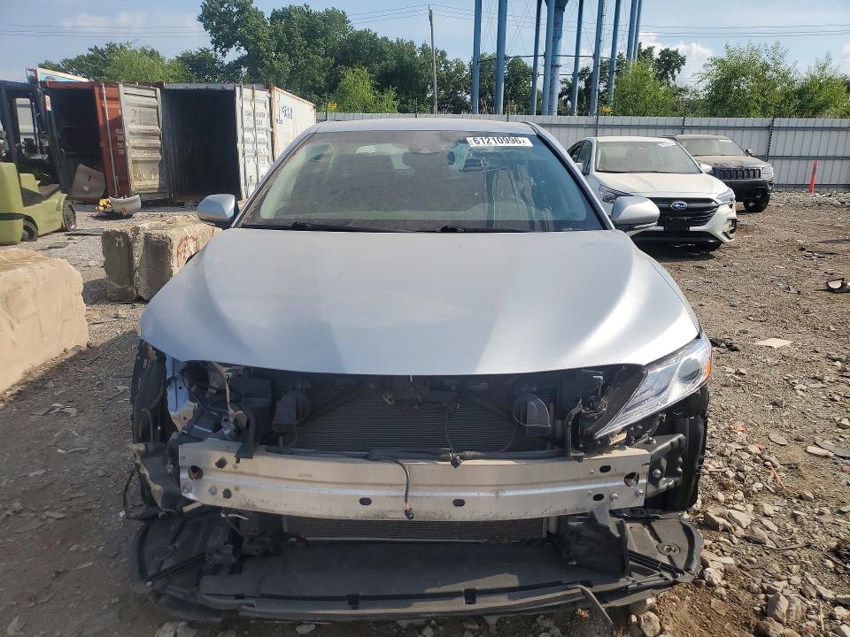 Aukcja sprzedaży 2018 Toyota Camry, vin: 4T1B11HK4JU052917, numer aukcji: 61210996