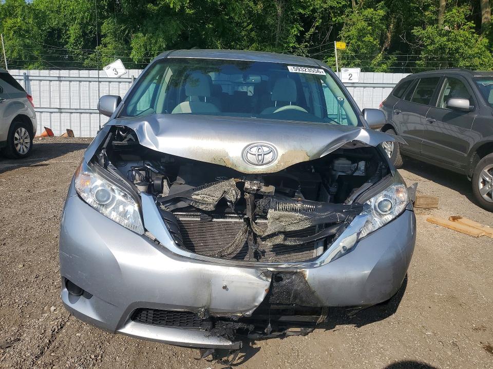 Продаж на аукціоні авто 2013 Toyota Sienna, vin: 5TDKK3DC3DS376297, номер лоту: 59323556