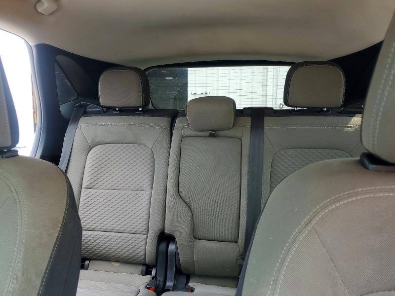 62637396 :رقم المزاد ، 1FMCU0BZ5MUA94478 vin ، 2021 Ford Escape مزاد بيع