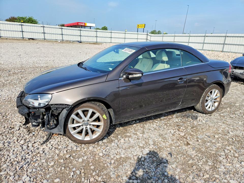 59291046 :رقم المزاد ، WVWBW8AH4FV000136 vin ، 2015 Volkswagen Eos مزاد بيع