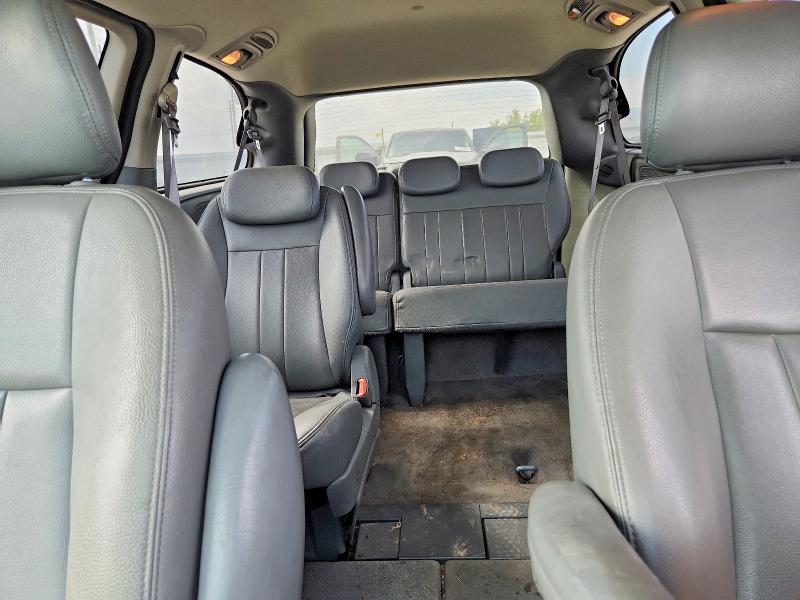 61130096 :رقم المزاد ، 2D4GP44L96R811156 vin ، 2006 Dodge Grand Caravan مزاد بيع