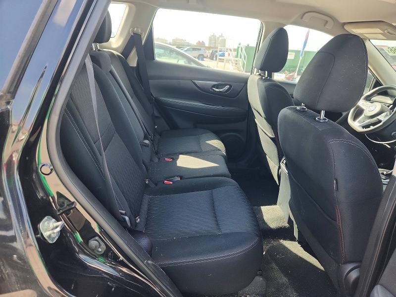 2017 Nissan Rogue მანქანა იყიდება აუქციონზე, vin: KNMAT2MT9HP608579, აუქციონის ნომერი: 60873966