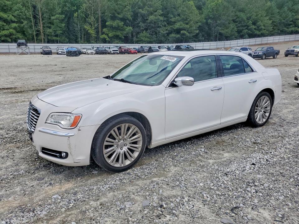 61299686 :رقم المزاد ، 2C3CCAEG2DH658618 vin ، 2013 Chrysler 300c مزاد بيع