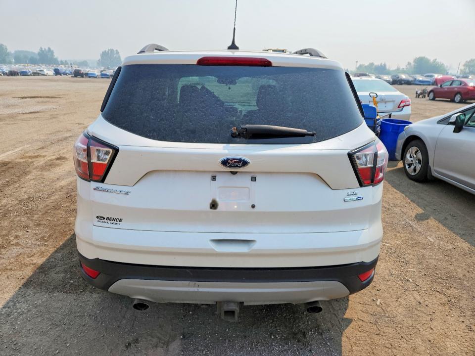 2018 Ford Escape მანქანა იყიდება აუქციონზე, vin: 1FMCU9GD3JUC50613, აუქციონის ნომერი: 59685836