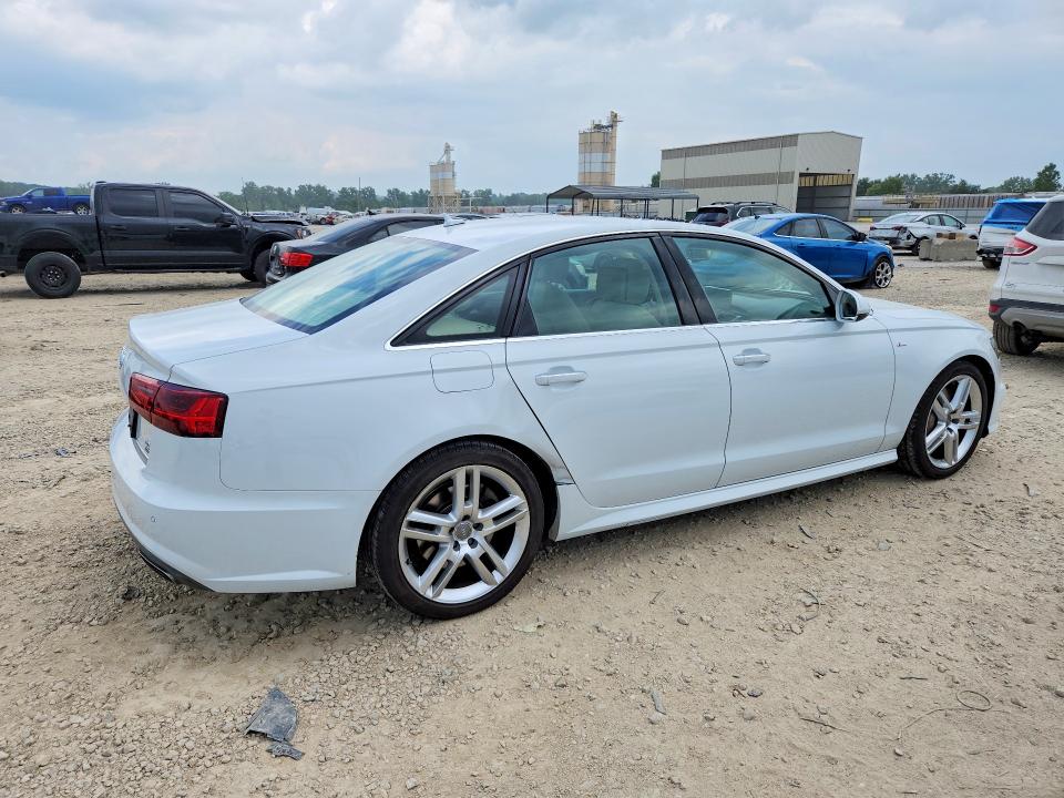 Продаж на аукціоні авто 2016 Audi A6, vin: WAUGFAFC4GN162793, номер лоту: 61021016