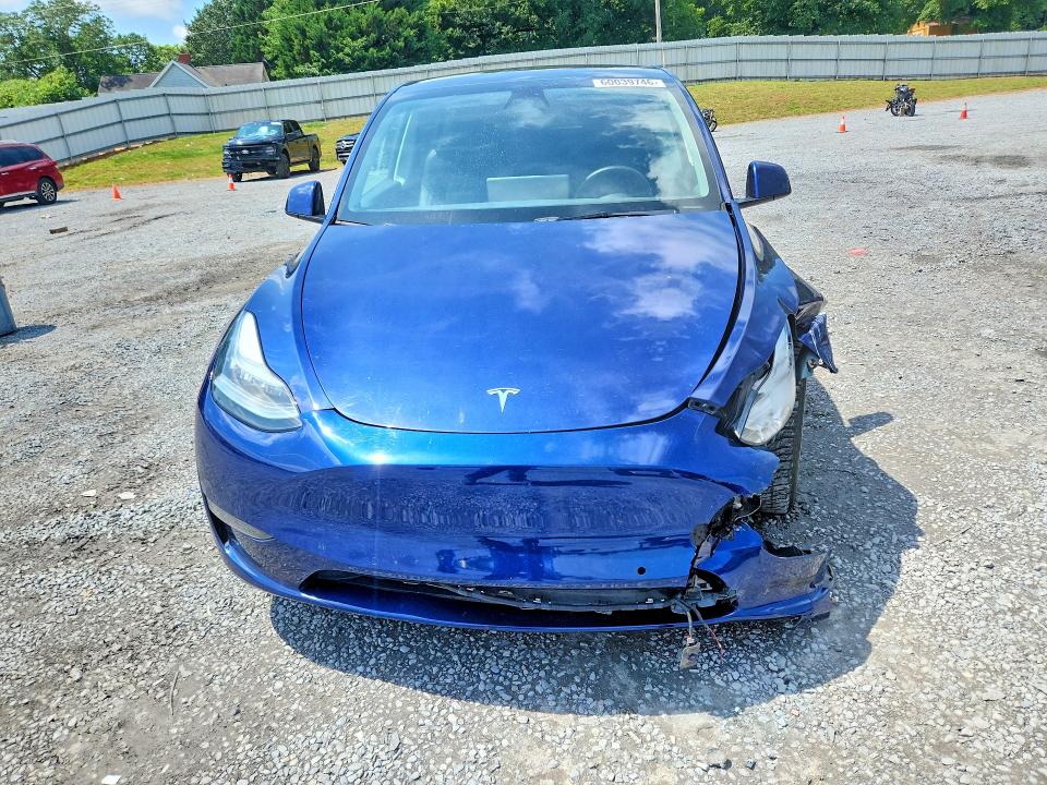2022 Tesla Model Y მანქანა იყიდება აუქციონზე, vin: 7SAYGDEE2NF320796, აუქციონის ნომერი: 60039746