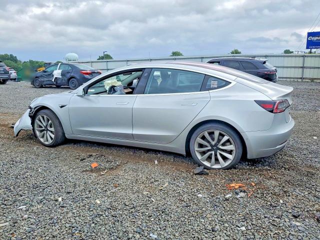 2018 Tesla Model 3 მანქანა იყიდება აუქციონზე, vin: 5YJ3E1EA7JF007956, აუქციონის ნომერი: 61773736