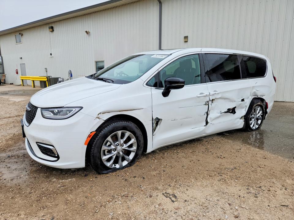62600226 :رقم المزاد ، 2C4RC1GG3TR250219 vin ، 2026 Chrysler Pacifica مزاد بيع