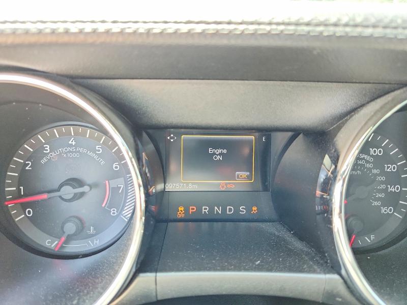 60935126 :رقم المزاد ، 1FA6P8AM7H5224702 vin ، 2017 Ford Mustang مزاد بيع