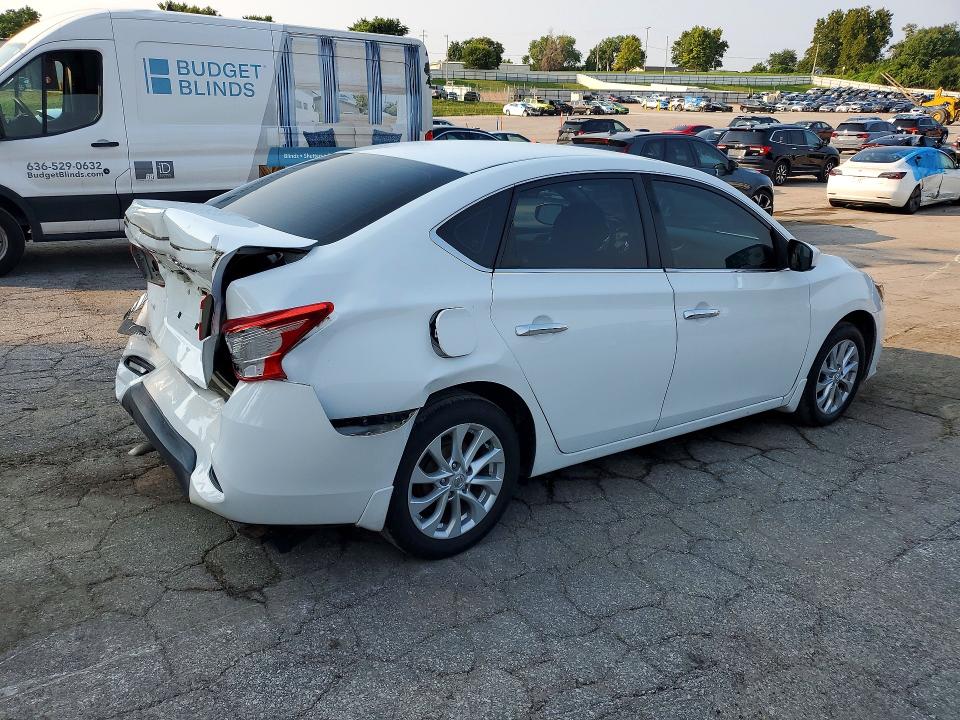 2017 Nissan Sentra მანქანა იყიდება აუქციონზე, vin: 3N1AB7AP7HY246373, აუქციონის ნომერი: 63047506