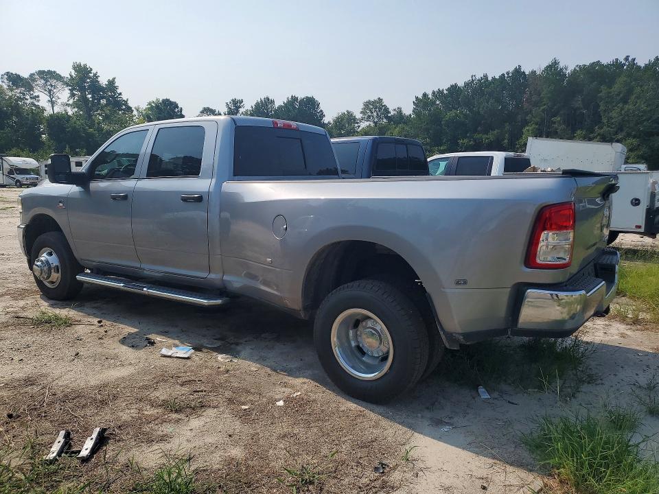 59613546 :رقم المزاد ، 3C63RRGL9RG215075 vin ، 2024 Ram 3500 مزاد بيع