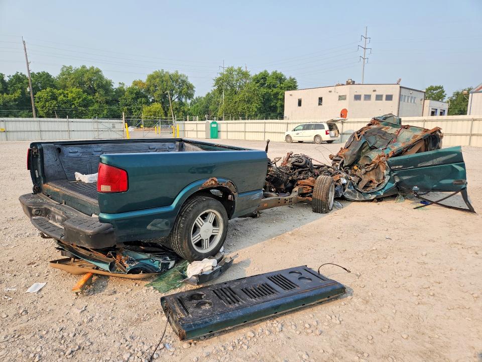 1998 Chevrolet S Truck მანქანა იყიდება აუქციონზე, vin: 1GCCS1443W8205977, აუქციონის ნომერი: 61383646