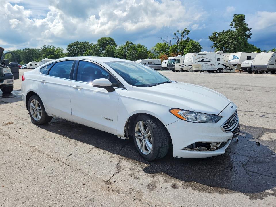 Продажа на аукционе авто 2018 Ford Fusion, vin: 3FA6P0LU4JR274149, номер лота: 61611566